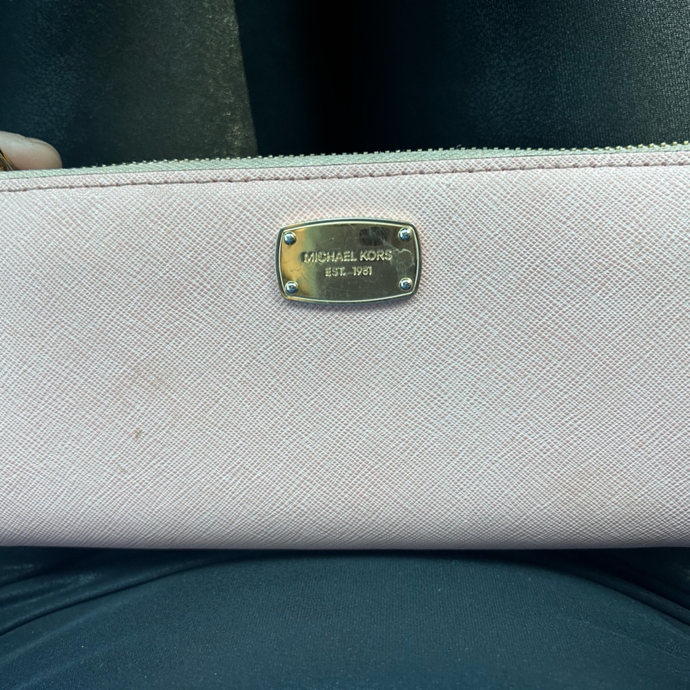 Michael Kors Pink Wallet